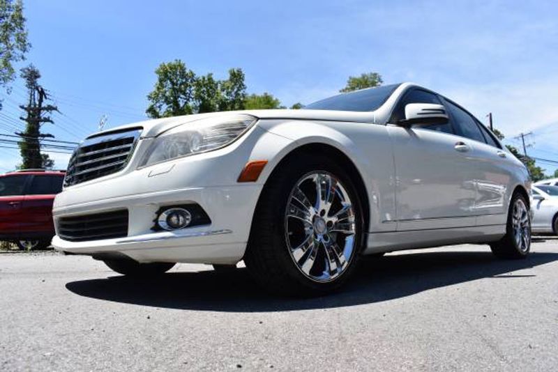 2010 Mercedes-Benz C-Class — a typically priced live listing