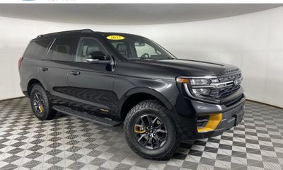 2025 Ford Expedition Tremor