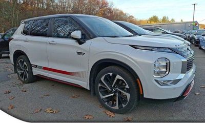 2024 Mitsubishi Outlander SE Ralliart Edition