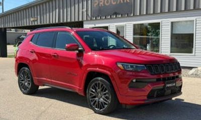 2022 Jeep Compass Latitude LUX Altitude
