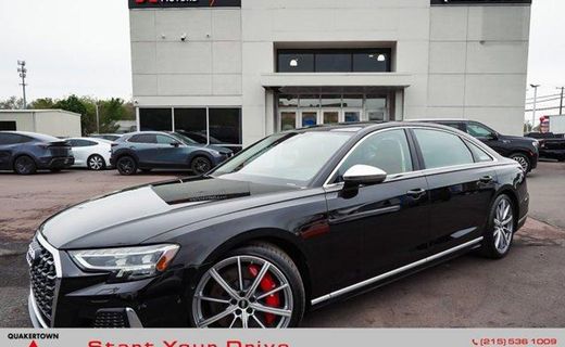 2023 Audi S8