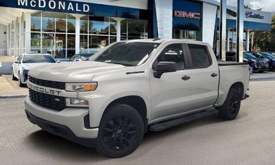2019 Chevrolet Silverado Custom