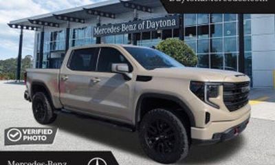 2020 GMC Sierra SLT