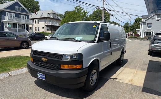 2026 Chevrolet Express Cargo