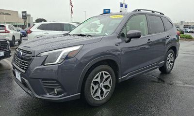 2022 Subaru Forester Premium