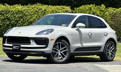 2025 Porsche Macan