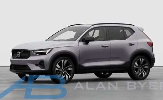 2026 Volvo XC40 Ultra Dark