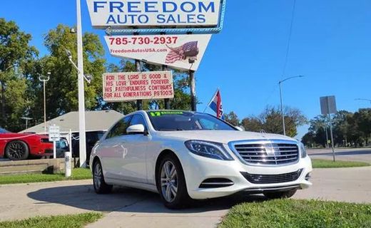 2017 Mercedes-Benz S-Class