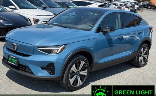 2023 Volvo C40