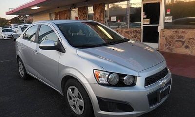 2016 Chevrolet Sonic LS