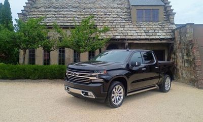 2021 Chevrolet Silverado High Country