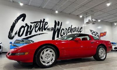 1992 Chevrolet Corvette Coupe FX 3