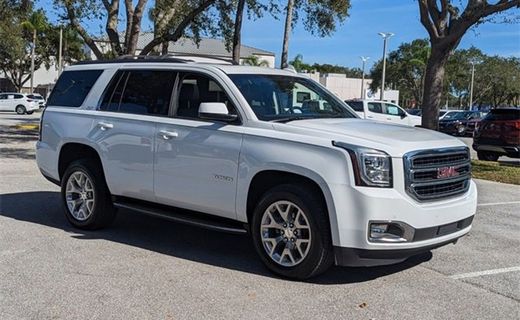 2017 GMC Yukon SLT