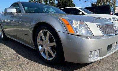 2008 Cadillac XLR Base