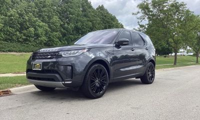 2020 Land Rover Discovery HSE