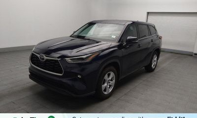2021 Toyota Highlander LE
