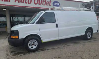 2017 GMC Savana EXT