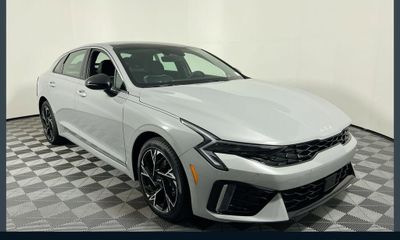 2026 Kia K5