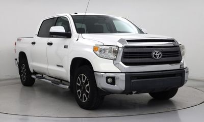 2014 Toyota Tundra SR5