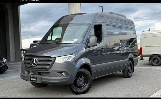 2025 Mercedes-Benz Sprinter 907