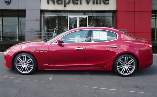 2018 Maserati Ghibli Luxury