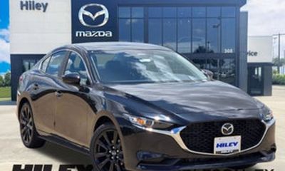 2026 Mazda MAZDA3 Premium