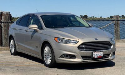 2015 Ford Fusion SE
