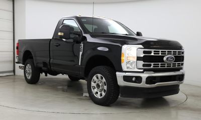 2023 Ford F-350 XLT