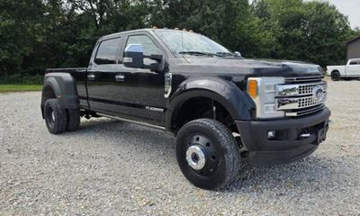 2017 Ford F-450 Super Duty Dual