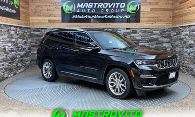 2022 Jeep Grand Cherokee Summit