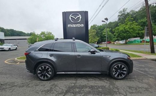 2024 Mazda CX-90 Premium Package
