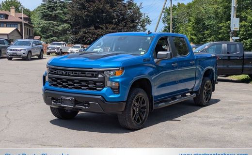 2024 Chevrolet Silverado Trail Boss Custom