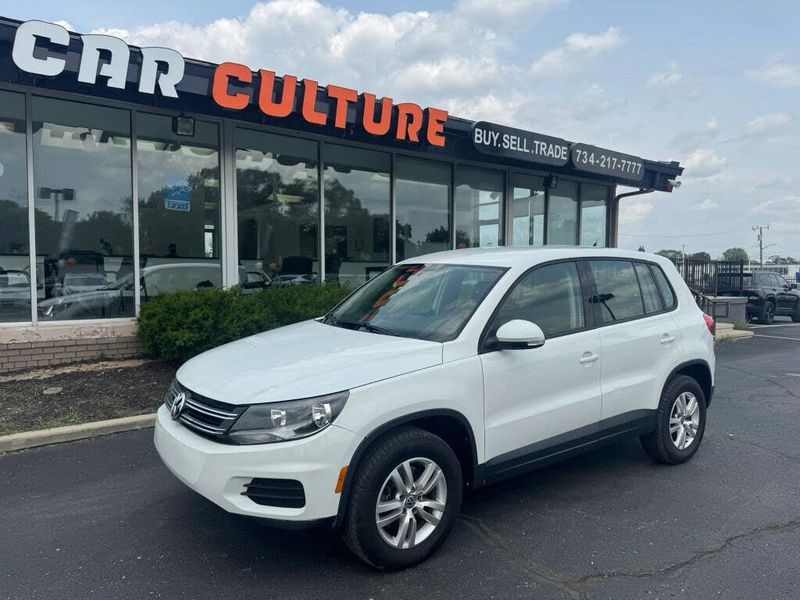 2014 Volkswagen Tiguan — a typically priced live listing