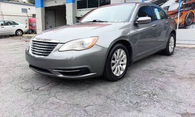 2012 Chrysler 200 Touring