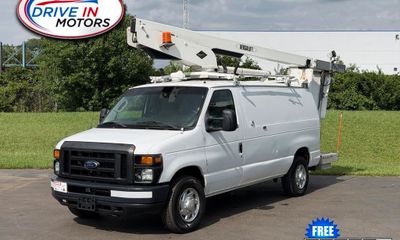 2012 Ford E-Series E 350 Super