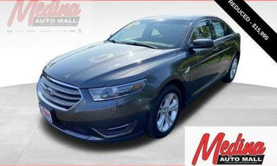 2015 Ford Taurus SEL