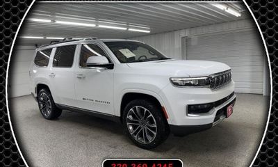 2022 Jeep Grand Wagoneer Series III