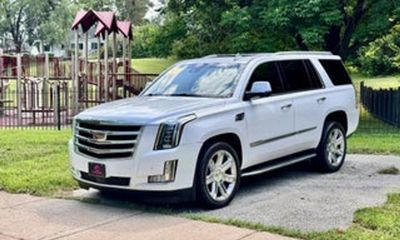 2018 Cadillac Escalade Premium Luxury