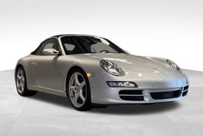 2005 Porsche 911 — a typically priced live listing