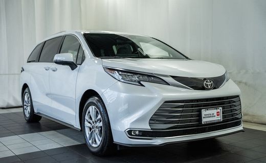 2026 Toyota Sienna Limited