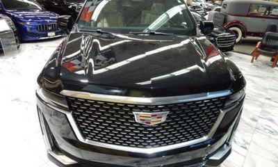 2021 Cadillac Escalade Premium Luxury