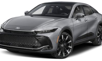 2026 Toyota Crown Platinum