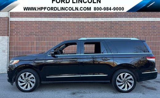 2023 Lincoln Navigator L Reserve