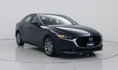 2023 Mazda MAZDA3 Preferred Package