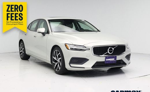2020 Volvo S60 Momentum