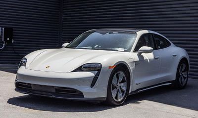 2023 Porsche Taycan