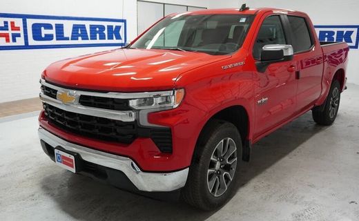 2025 Chevrolet Silverado LT