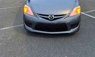 2010 Mazda MAZDA5 Sport