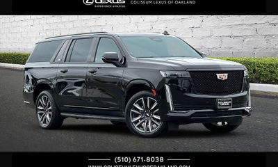 2022 Cadillac Escalade ESV Sport
