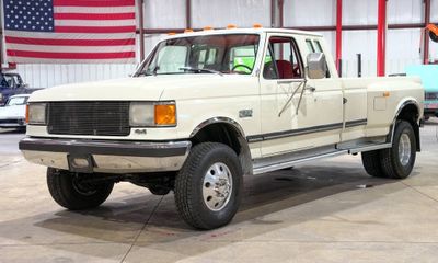 1990 Ford F-250 XLT Lariat SuperCab